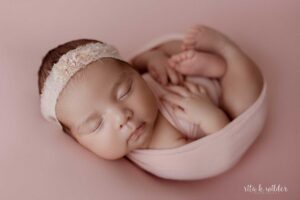 Newborn Photographer Dallas